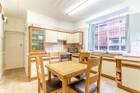 183 Frederick Street, Oldham, OL8 4DH