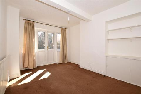 70 Chapel Way, Epsom, KT18 5TG