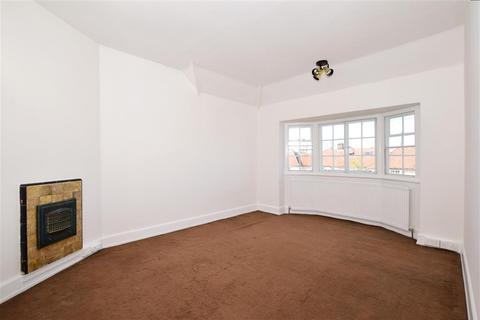 70 Chapel Way, Epsom, KT18 5TG