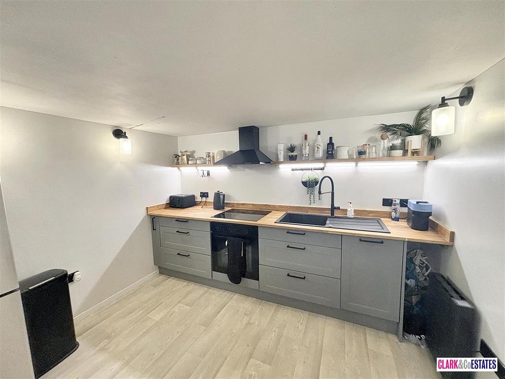 Annexe kitchen