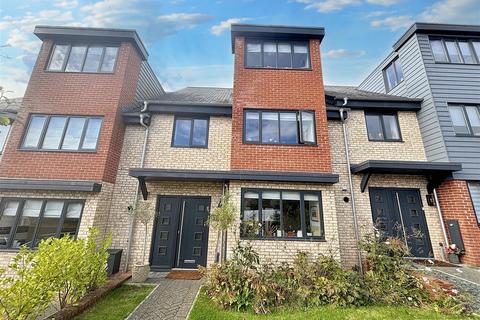 4 bedroom townhouse for sale, St Olans, 14 Cyprus Road, Exmouth