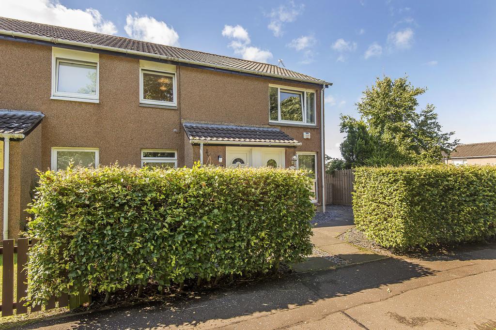 Spottiswoode Gardens, Mid Calder 2 bed apartment £118,000