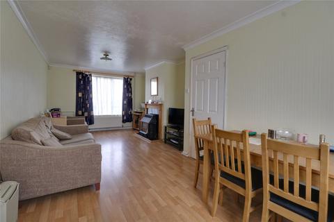 5 Brook Close, Owlsmoor, Sandhurst, GU47 0TG