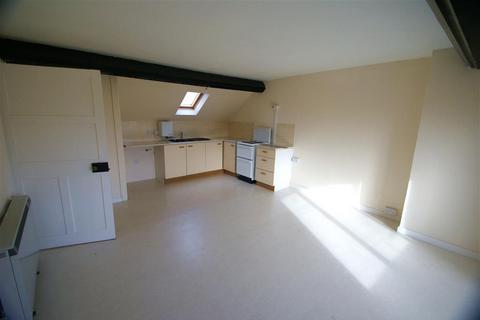 1 bedroom flat to rent, Station Road, Ludgershall, SP9