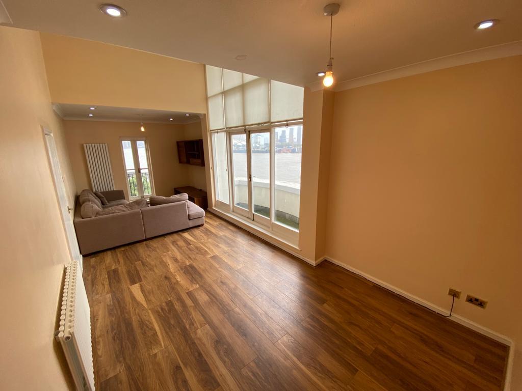 3 Bedroom Apartment For Rent in Isle Of Dogs Clos