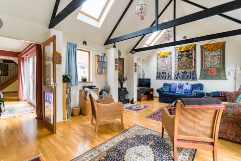 14 Bay Tree Close, Oxford, OX4 4DT
