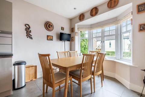 Griffalo Lodge Farthings Walk, Horsham, RH12 1WR
