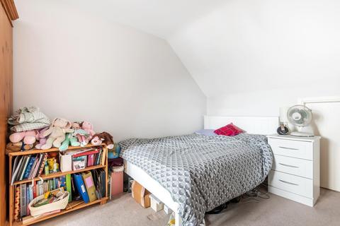 Griffalo Lodge Farthings Walk, Horsham, RH12 1WR