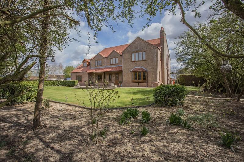 North Road, Gedney Hill, Spalding, Lincolnshire. PE12 0NX 6 bed