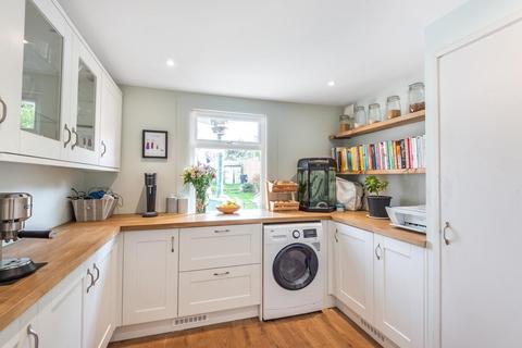16 Maple Road, London, SE20 8HB
