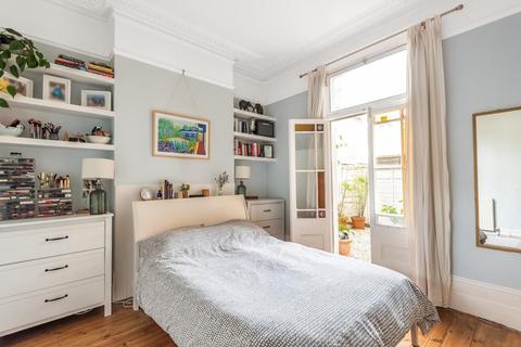 16 Maple Road, London, SE20 8HB