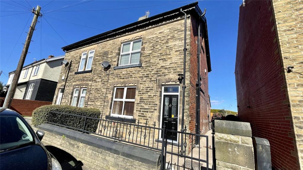 Granville Street, Barnsley, S75 3 bed semidetached house £175,000