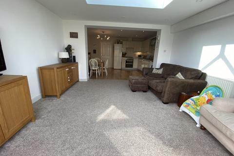 2 Sims Close, Ramsbottom, Bury, BL0 9NT