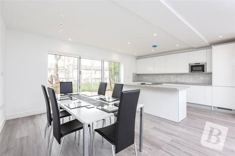 2a Beech Hall Road, London, E4 9NX