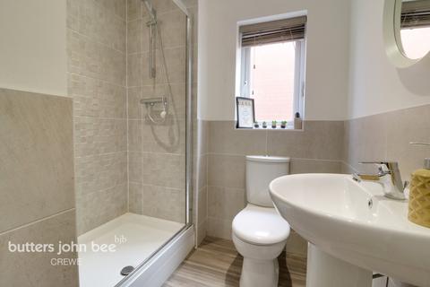 16 Badens Croft Road, Shavington, Crewe, CW2 5UA