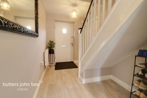 16 Badens Croft Road, Shavington, Crewe, CW2 5UA