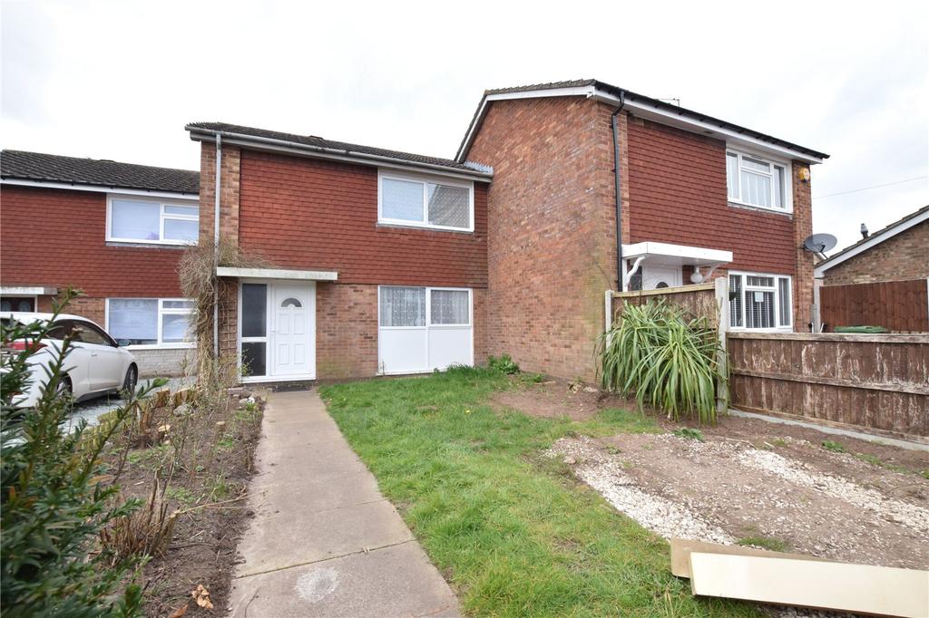 Tennyson Way, Kidderminster, DY10 2 bed terraced house £150,000