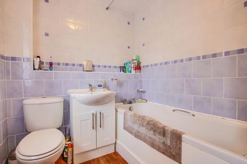 22 Squirrel Drive, Southampton, SO19 8SY