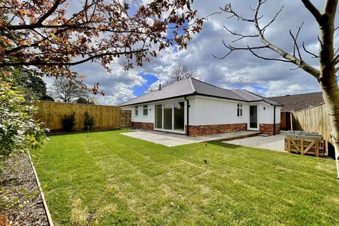 31a Woolsbridge Road, St Leonards, Ringwood, BH24 2LS