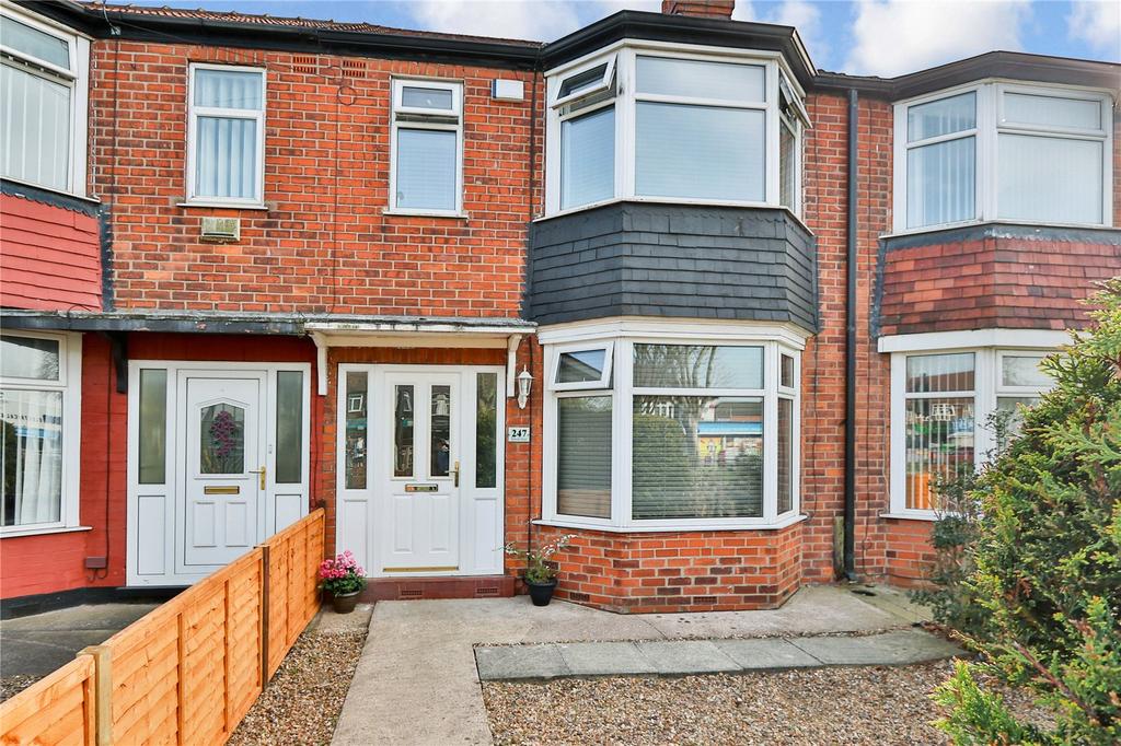 Willerby Road, Hull, East Yorkshire, HU5 3 bed terraced house £145,000