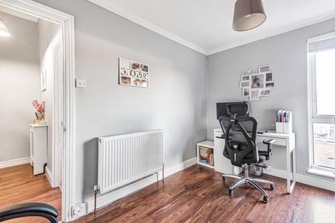 14 Speldhurst Close, Bromley, BR2 9DT