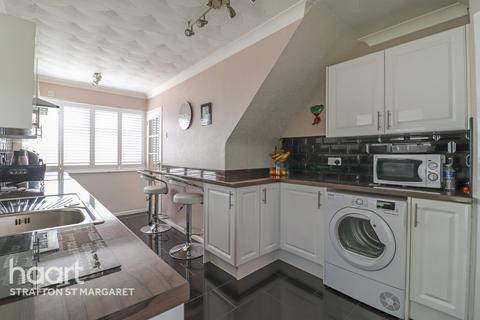 14 Haven Close, Swindon, SN3 4DY