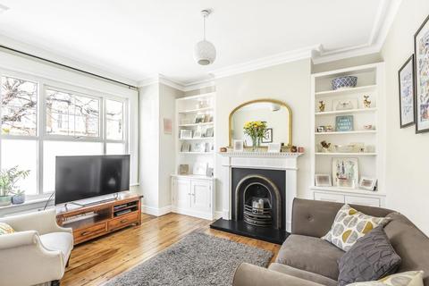 11 Midmoor Road, London, SW12 0EW