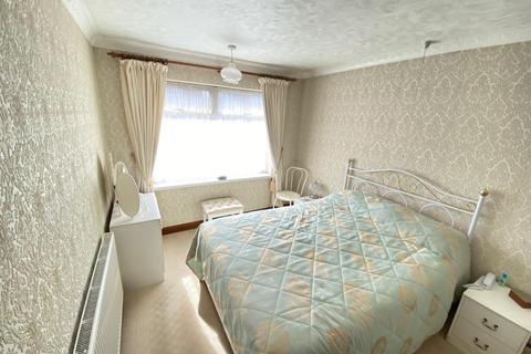 7 Beechwood Avenue, Immingham, DN40 2JS