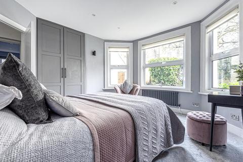 Flat A, 15 Adamson Road, London, NW3 3HU