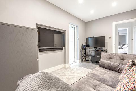 Flat A, 15 Adamson Road, London, NW3 3HU