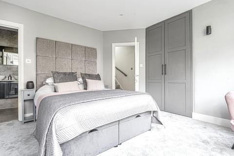 Flat A, 15 Adamson Road, London, NW3 3HU