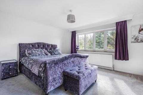 57 Crooked Usage, London, N3 3EU