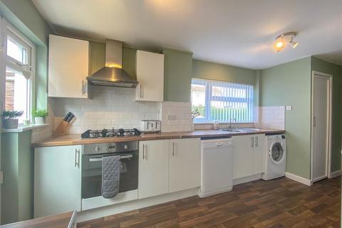 10 Frederick Thomas Road, Dursley, GL11 6NB