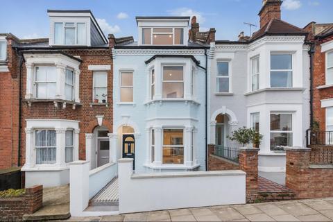 19 Ravenshaw Street, London, NW6 1NP