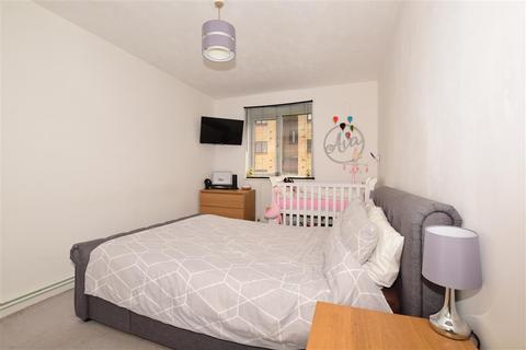 20 Ludford Close, Croydon, CR0 4BY
