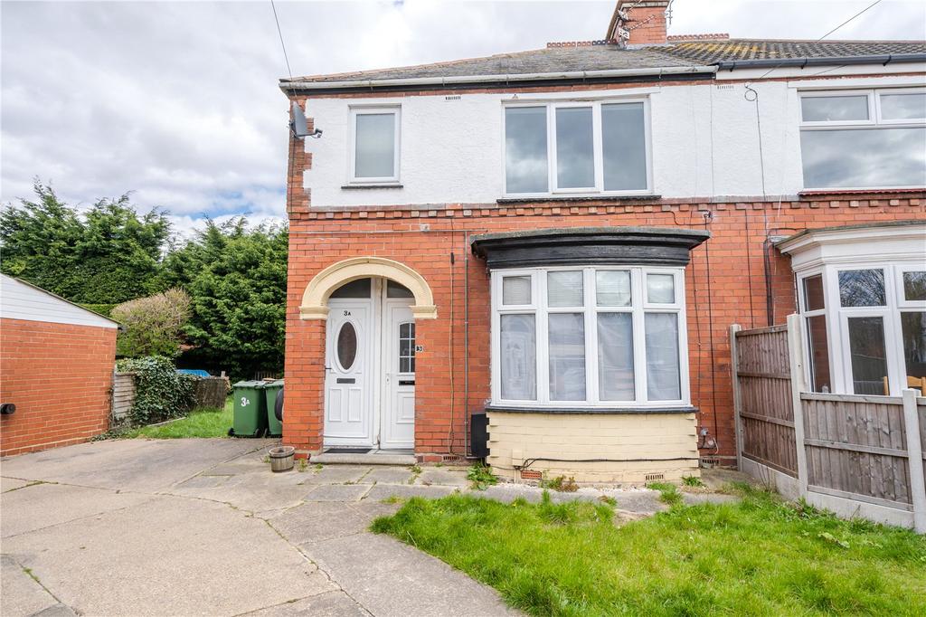 Mill Hill Crescent, Cleethorpes, DN35 1 bed apartment £72,500