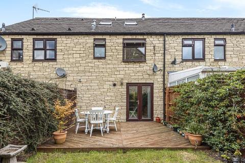 8 Campden Close, Witney, OX28 5YH