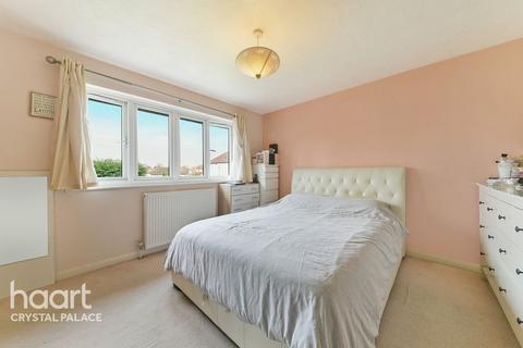 21 Littlebrook Close, Croydon, CR0 7SZ