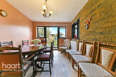21 Littlebrook Close, Croydon, CR0 7SZ
