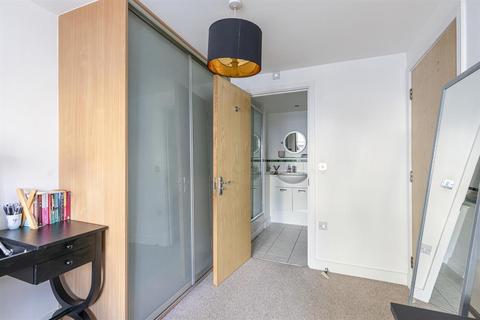 Flat 12, Flanders House, 12 Defoe Road, London, N16 0EG