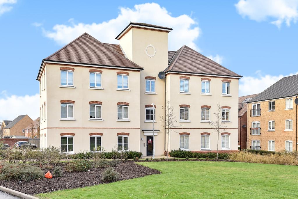 Waratah Drive Chislehurst BR7 2 bed apartment £1,300 pcm (£300 pw)