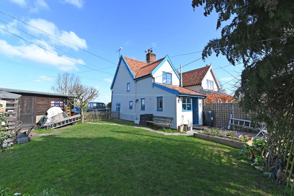 Owls Green, Dennington, Near Framlingham 3 bed cottage £275,000