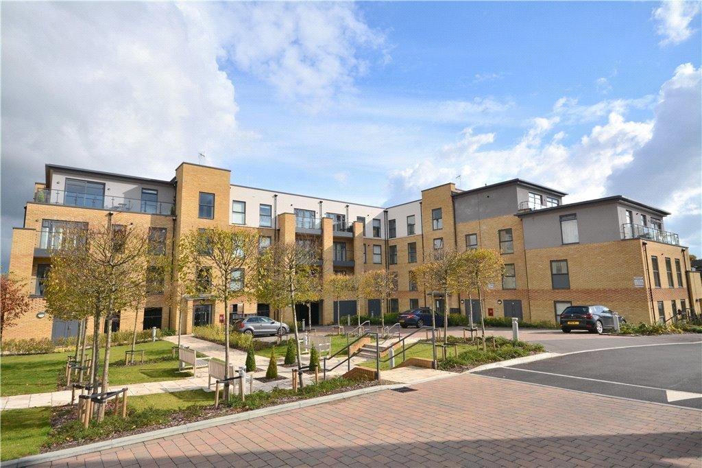 Sterling Square, Broad Lane, Bracknell, Berkshire, RG12 2 bed apartment