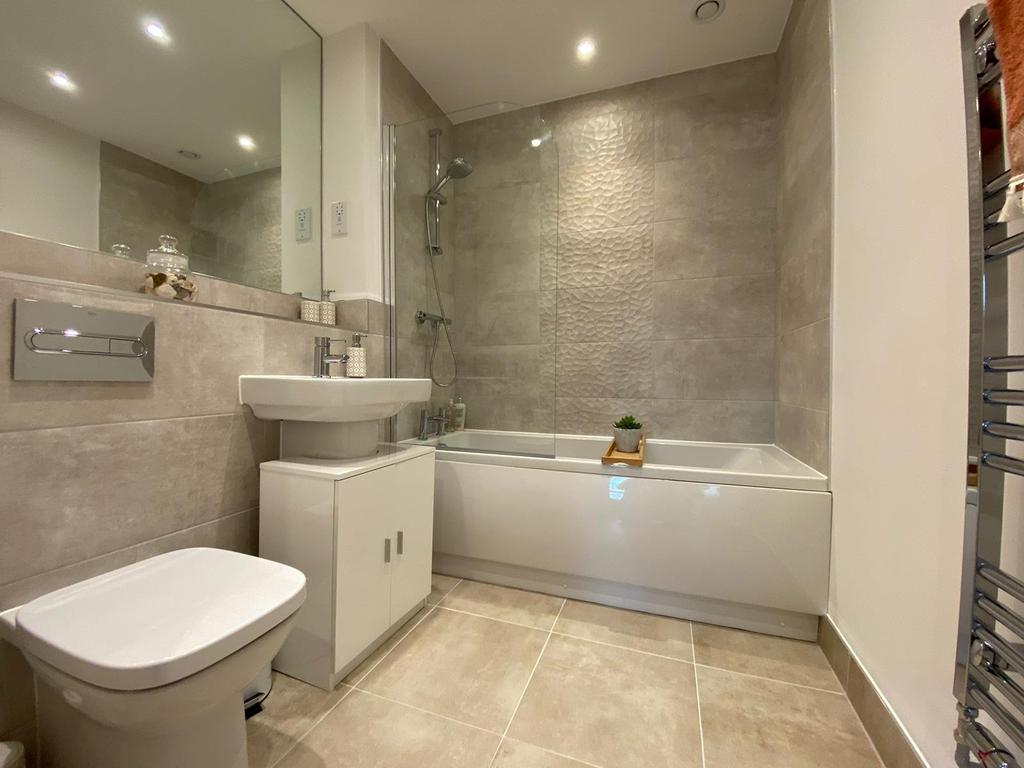 Picture No. 03