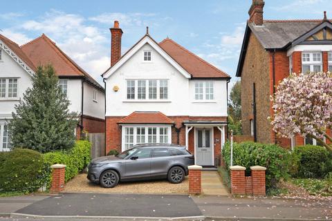 54 Ember Lane, Esher, KT10 8EP