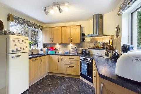 2 Lillesden, Sedgwick, Kendal, LA8 0LN