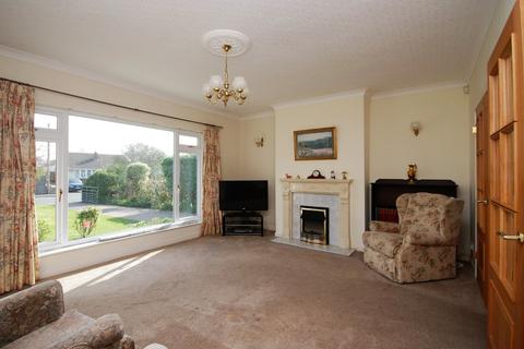 15 Fonmon Road, Rhoose, Barry, CF62 3DZ