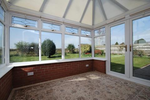 15 Fonmon Road, Rhoose, Barry, CF62 3DZ