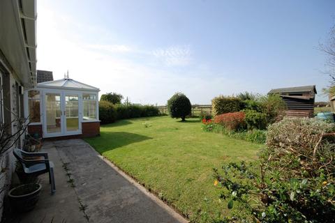 15 Fonmon Road, Rhoose, Barry, CF62 3DZ