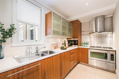 4 bedroom terraced house to rent, St. Michael's Mews, Belgravia, London, SW1W